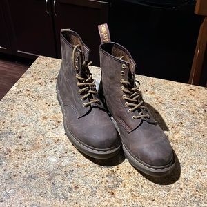 Dr. Marten’s Leather Boots. Size: 10